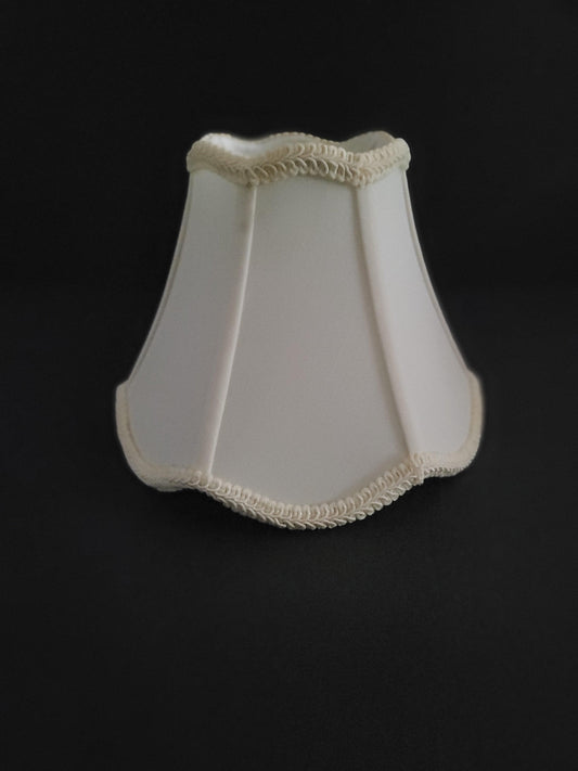 Cream Silk Scallop Lamp Shade - Specialty Shades